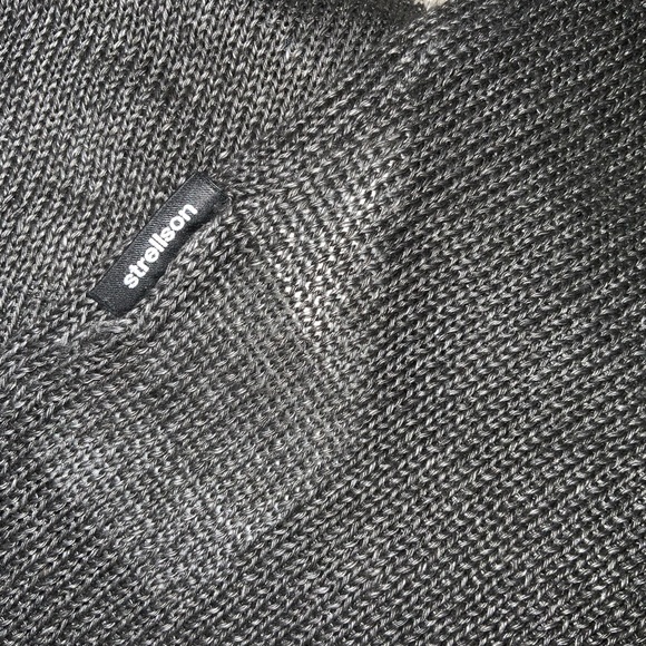 Strellson, sweater, very cool, cotton and linen blend size XL pit to pit 24” - Picture 4 of 9